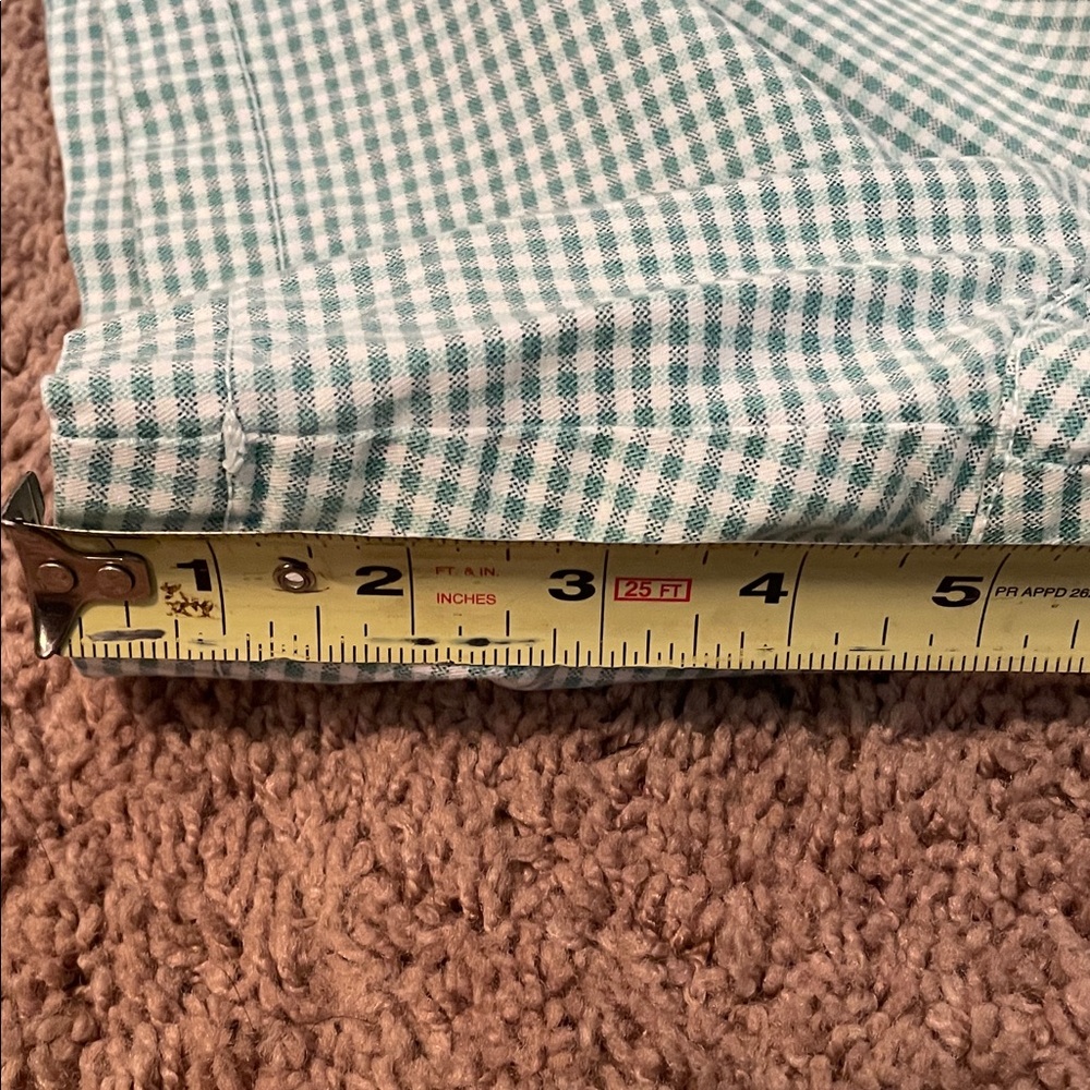 Chic Checkered Shorts - Picture 3 of 7